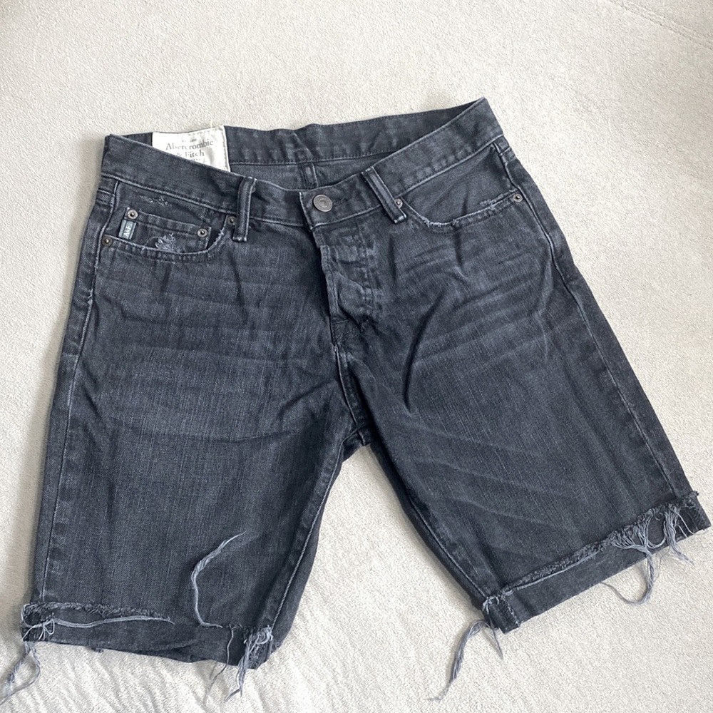 Abercrombie and Fitch Distressed Washed Black Grayish Men's Jeans Shorts Size 30